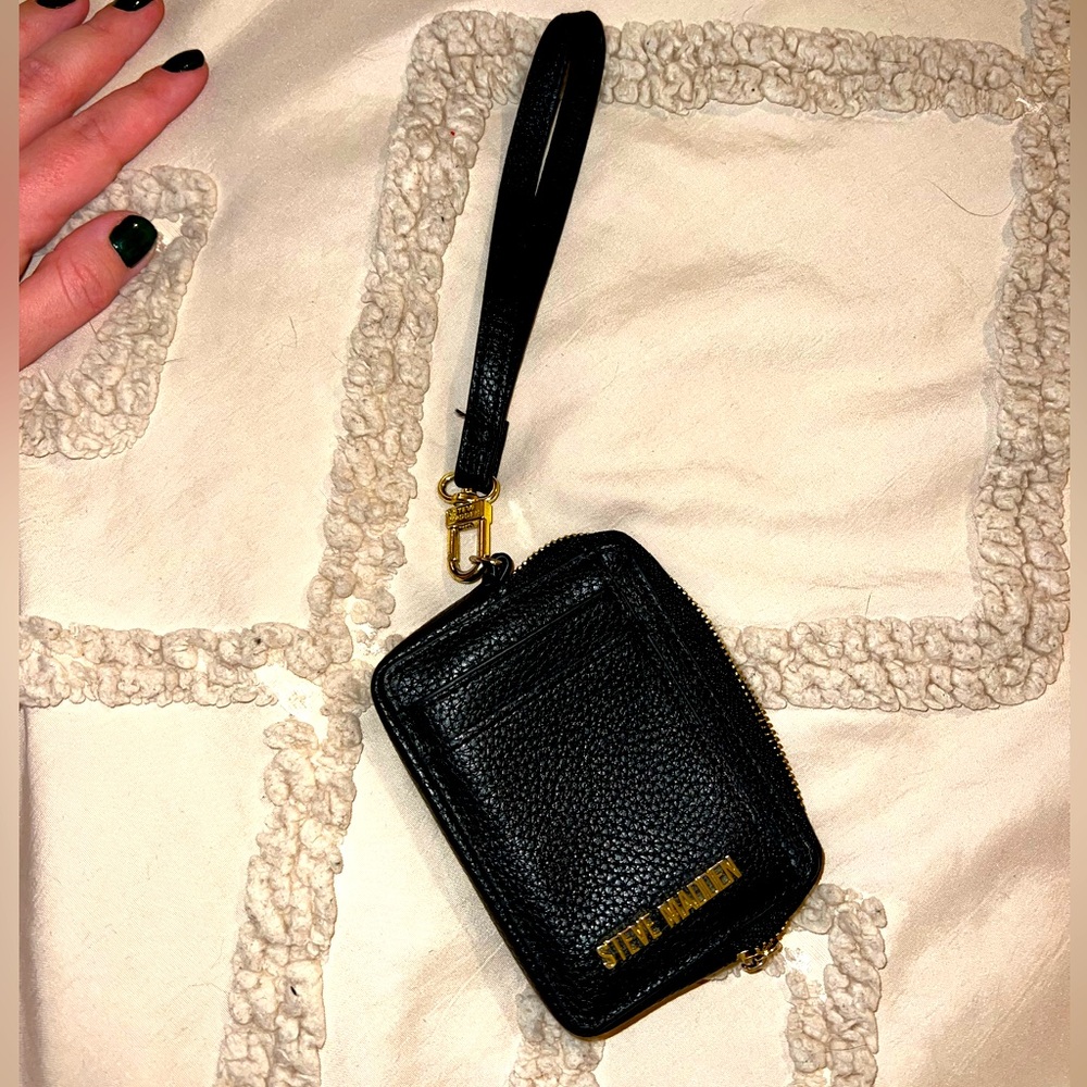 Steve Madden Wristlet